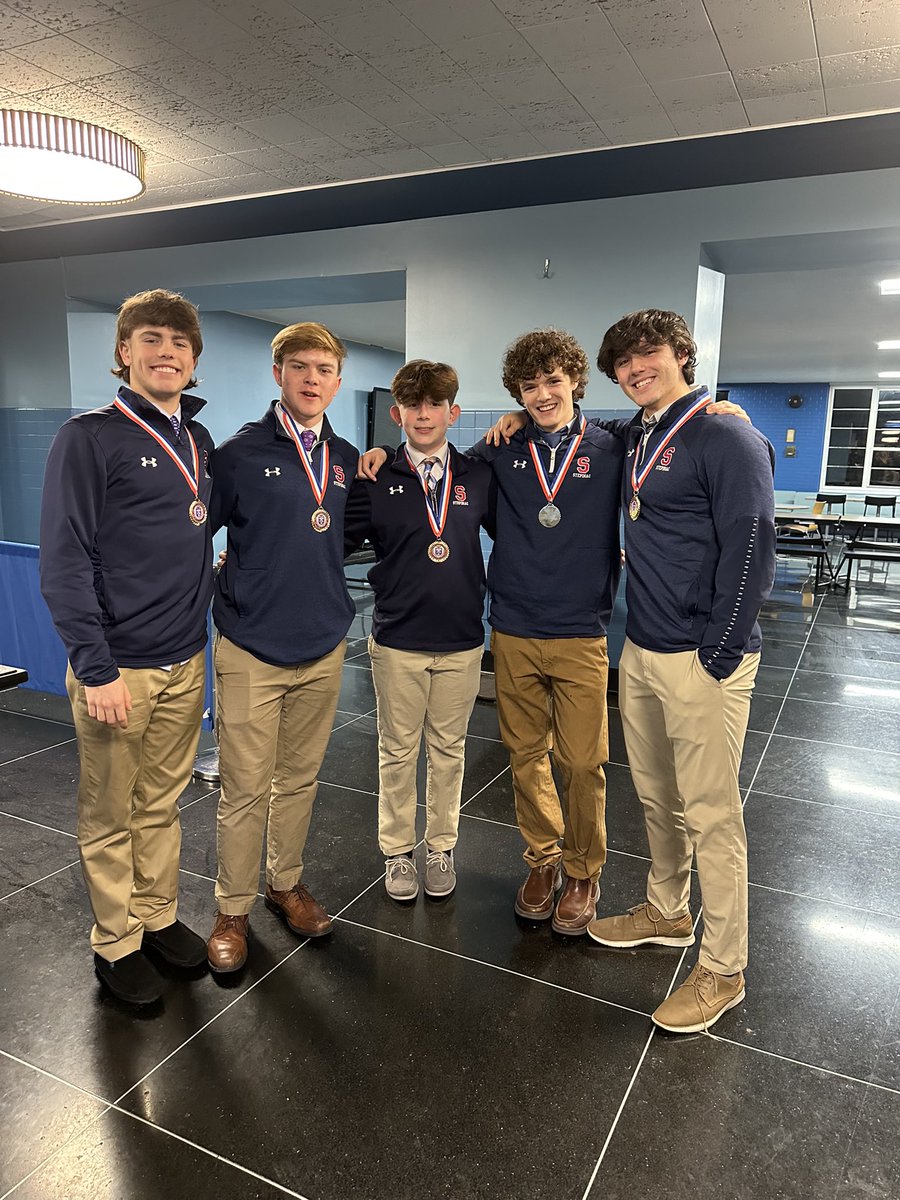 Congratulations to the 5 members of our varsity lacrosse junior class who were inducted into the National Honor Society tonight:

Aiden Bross ‘24
Garrett Sisler ‘24
Ryan Newman ‘24
Owen Dowicz ‘24
Tommy Cottrell ‘24

#NacNation #Stepinac75 #ScholarAthletes @StepinacHS