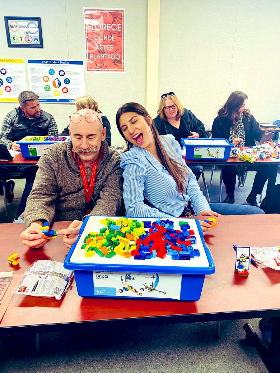 CaliRobotGirl's tweet photo. Professional Learning with @LEGO_Education is really this FUN! #harddayatwork https://t.co/4NtNQ5jiFc