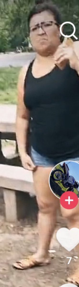 MaywoodSubs's tweet photo. Imagine being so fat and your so close of having diabetes and you have no neck  you look like Tammy from thousand pound  #noneck #tammy1000pound #loseweight https://t.co/a1lk5HBbE2