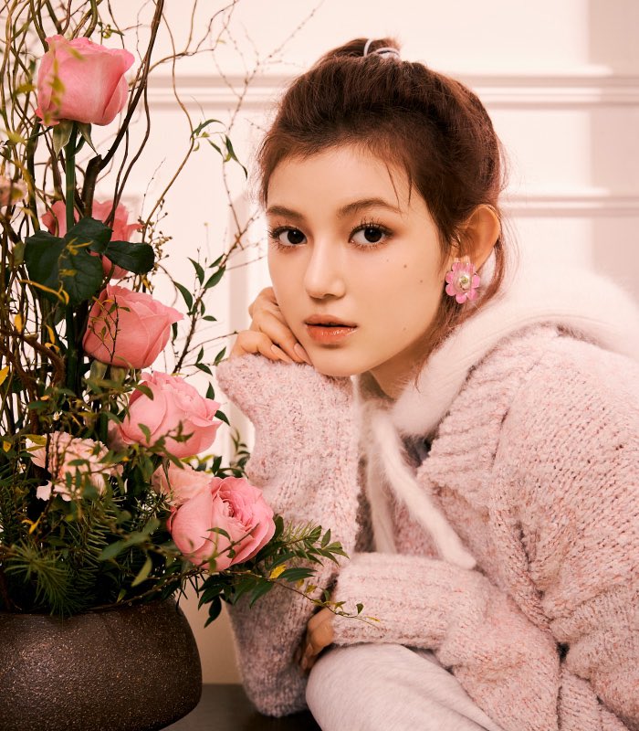 newjeans_loop's tweet photo. 230120 
NewJeans x #MUSINSA 

#뉴진스 #다니엘 #Danielle https://t.co/heN8wgq0M9