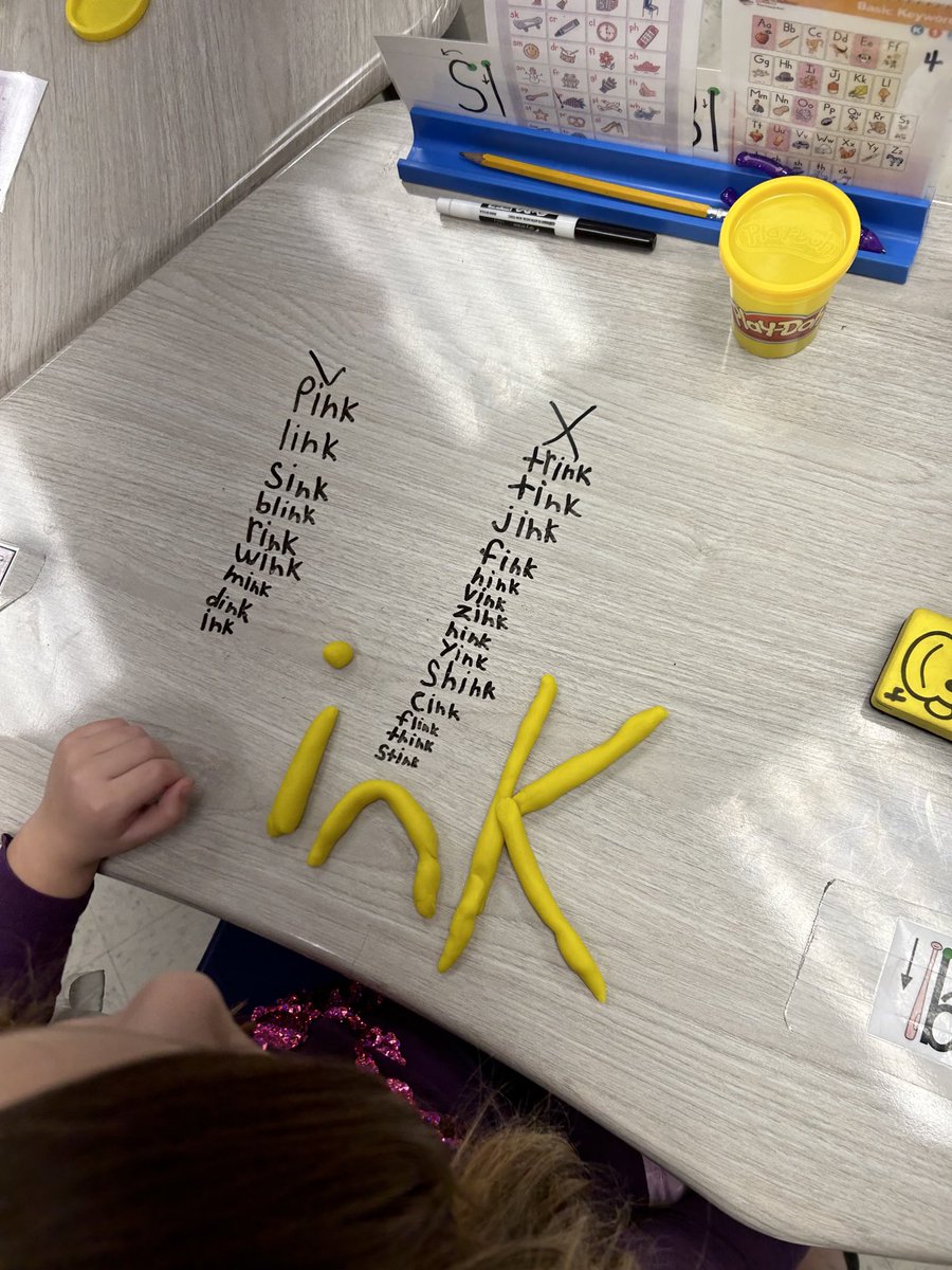 funinroom104's tweet photo. Making real and nonsense words with our “glued sounds”! https://t.co/igX60WiioF