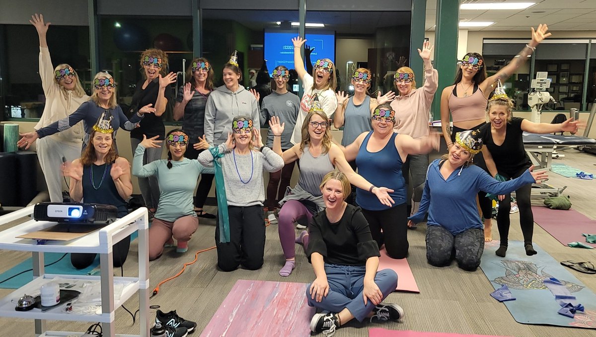 We know the coolest people!!! THANK YOU Foothills Physical Therapy and the wonderful women of Blister Sisters for putting on a SoleKIDs fundraiser. These amazing folks raised $700 to help get our runners ready for our spring season!!! So KIND!!!