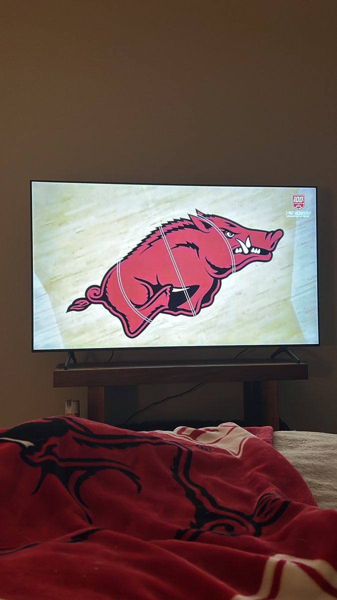MosesMosley's tweet photo. If you’re not watching #100YearsOfArkansasBasketball part 2, you are missing out. Find it on @HogsPlus #WatchingLive https://t.co/GldSVr7eOJ