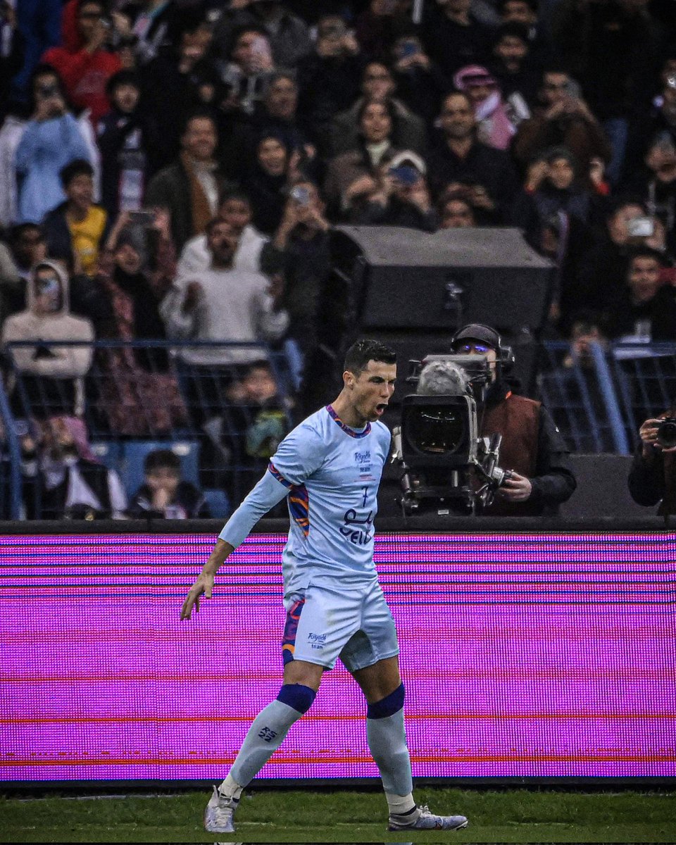 Dünya futbolu bize olan borcunu ödedi #Ronaldo #CristianoRonaldo #GOAT𓃵 #CR7𓃵 <a href="/Cristiano/">Cristiano Ronaldo</a>