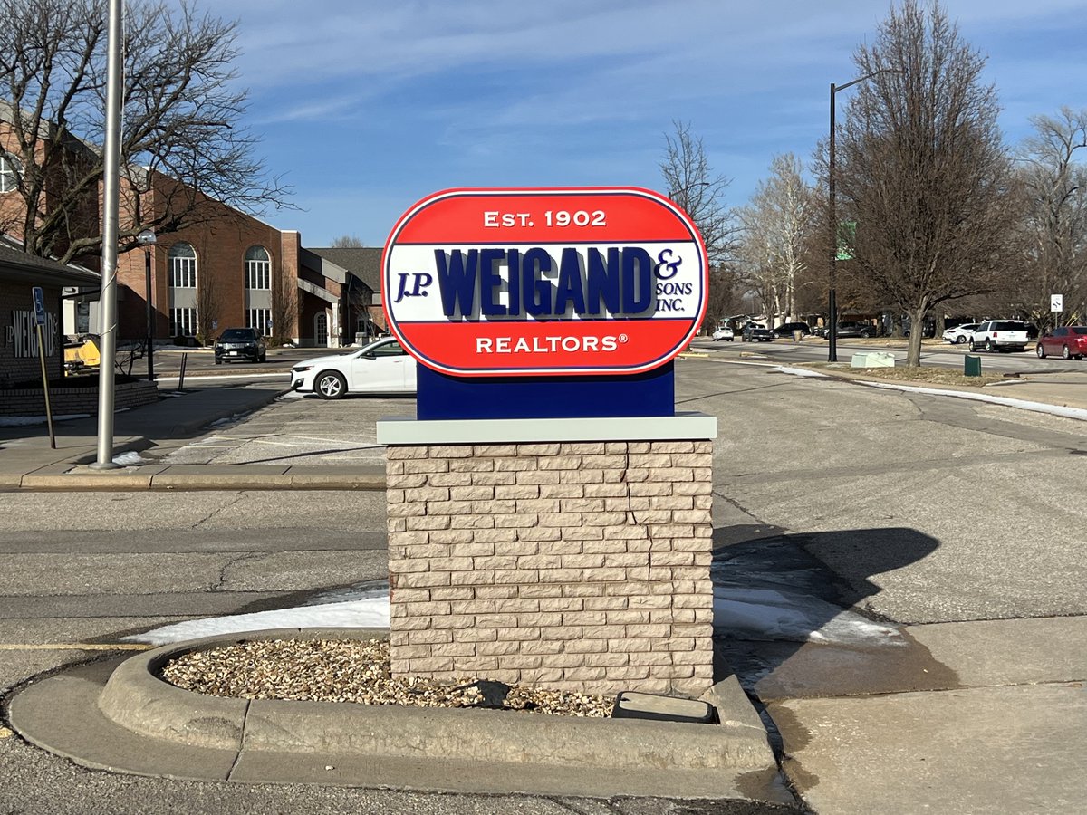 SignsMiracle's tweet image. Excited to announce the completion of the new sign for @jpweigand! It was an honor to work with such a legacy brand with 120 years of history in the Wichita area. We had a great time bringing their 2D logo to life in 3D at their newest location in #DerbyKS #MiracleSigns
