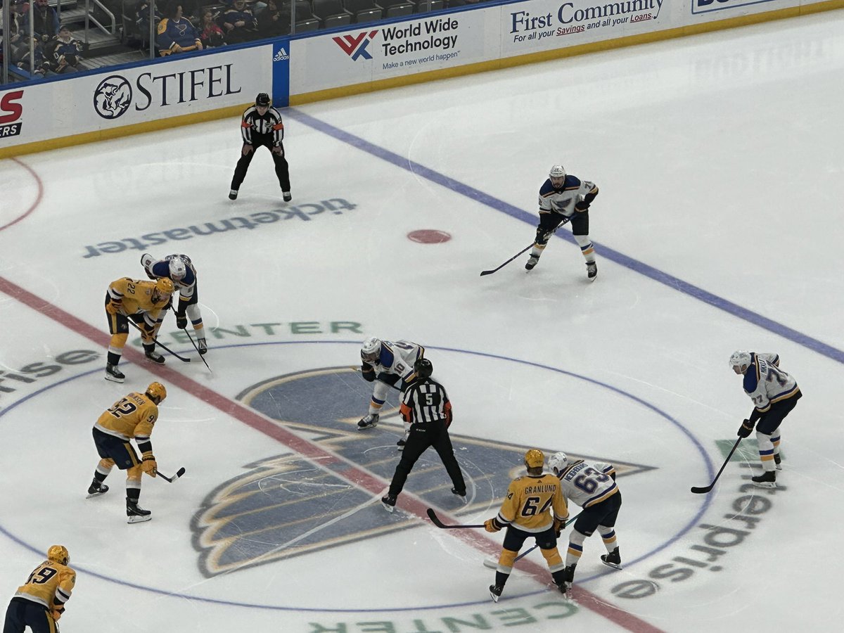 HamboneSTL's tweet photo. Digging the home whites. #stlblues https://t.co/uSGFrGHc1i