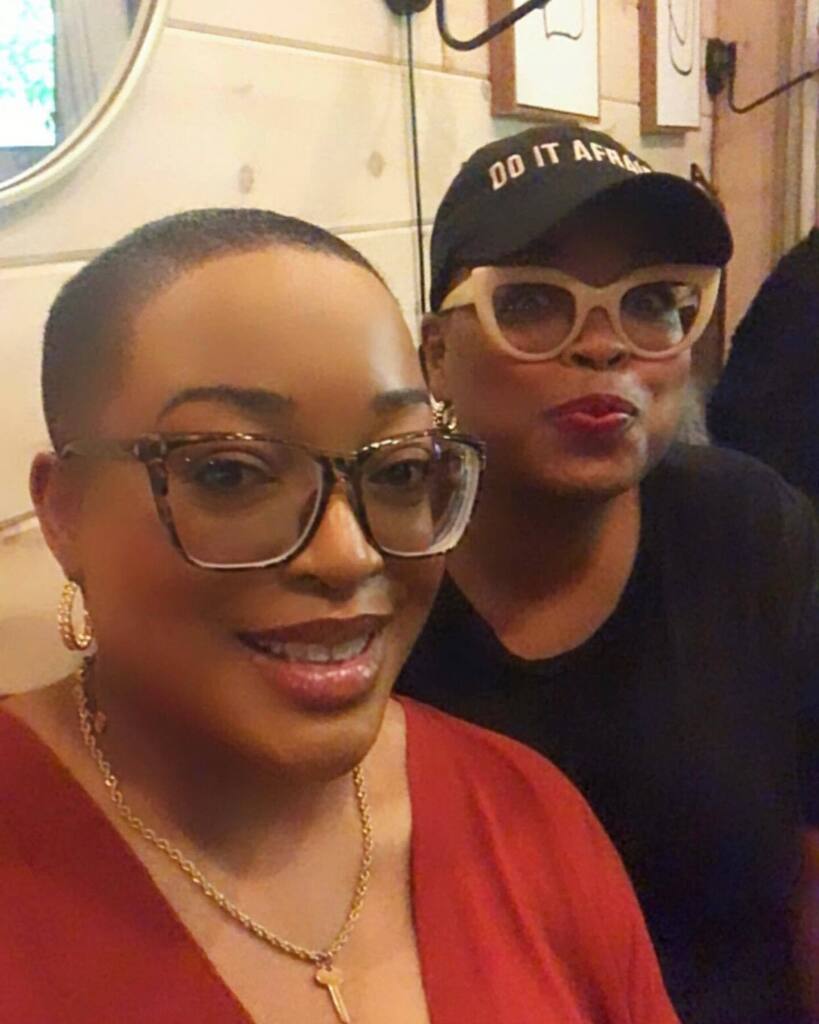 CHICAGOOOO!! ♥️ Guess who’s in the A recording music!! 🫶🏽 @meaganmcneal