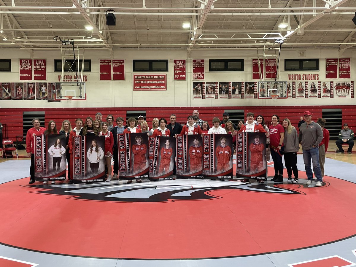 FHS_Wrestling_'s tweet photo. TY to our 5 senior wrestlers &amp; 2 managers! Lots of wrestling left this season! This group has left a lasting footprint within our program! Hunter Branham, Carson Ward, Cade Thomas, Brock Stephens, Elijah Knauer, Emma Sheward, &amp; MaKena Alexander! ❤️🦅🤼‍♂️ @FranktonAthleti @hunt_Rob https://t.co/Ih7fTCUH1O