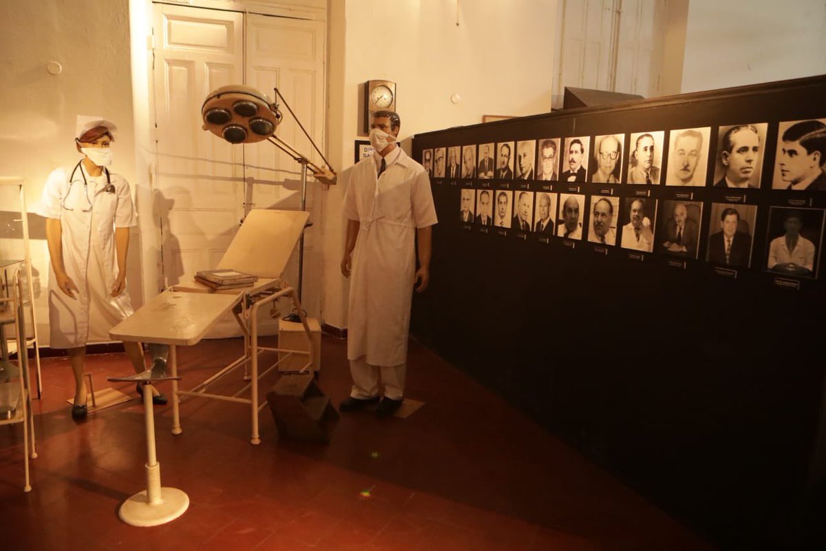 marcortizpy's tweet photo. Visitaron alguna vez el museo del  viejo Hospital de Clínicas en Sajonia? Cada pasillo es una locura! https://t.co/9dPUNWuBBE