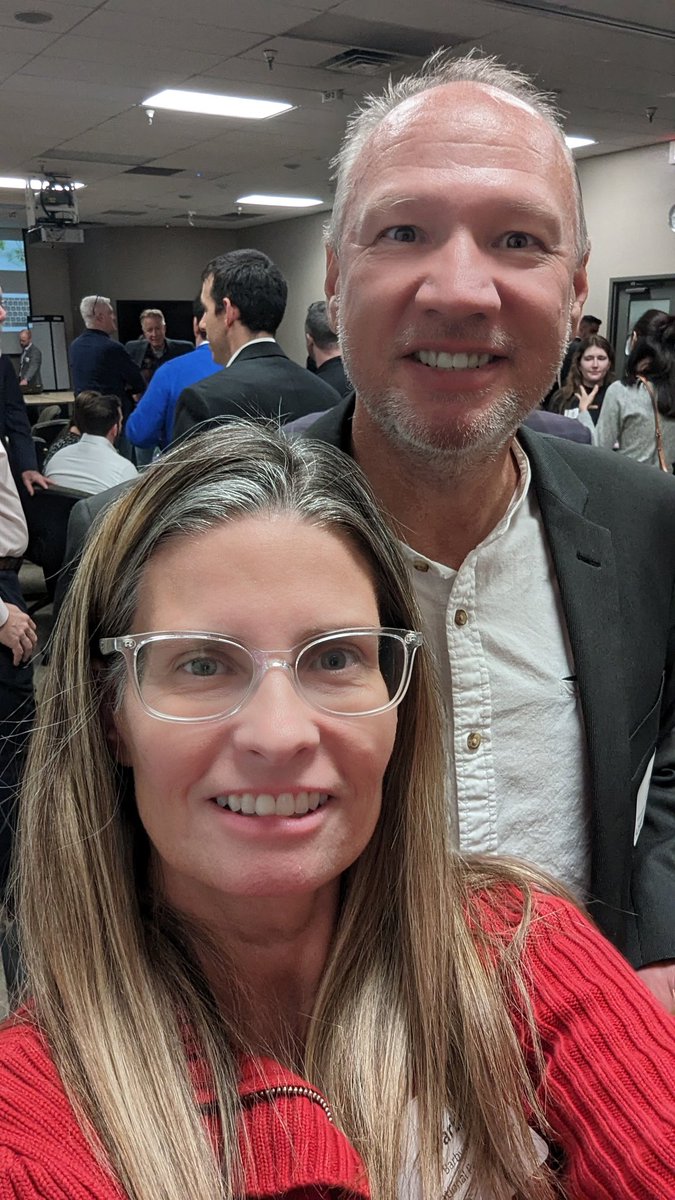 BarbyIngle's tweet photo. Full day. I'm exhausted and excited. Started w an ACT coalition meeting and ended w an @AZBio meeting w a presentation by Kyle at @Medtronic and 4 patient donation deliveries in-between for @iPainOfficial  #AZRare #chronicillness #ChronicPain #RareDisease https://t.co/9czEKM16sT