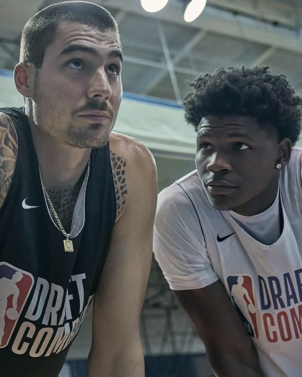 Bo Cruz and Kermit Wilts reunited in Minneapolis tonight 👀

📸: <a href="/Raptors/">Toronto Raptors</a>