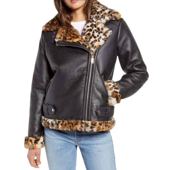 Lady_Channail's tweet image. So good I had to share! Check out all the items I'm loving on @Poshmarkapp from @Spoiledinpdx2 @blendedtags #poshmark #fashion #style #shopmycloset #samedelman: posh.mk/avF7uojkJwb