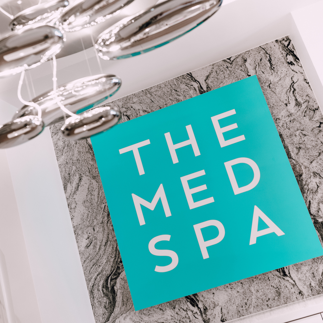 ChicagoPlastics's tweet photo. We have a lot of new followers, so allow us to introduce ourselves! We are Northwestern Specialists in Plastic Surgery and The Med Spa, located in Streeterville and River North. We have graciously been voted Best Med Spa for two years by the community ⭐ We are thrilled to offer https://t.co/ThIHVfvpHl