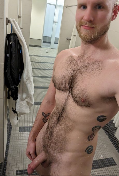 Shower with me!? ? #gays #gaycock #gayshower #gayotter #gayhairy #gayexhib https://t.co/QsBtcZuaMJ