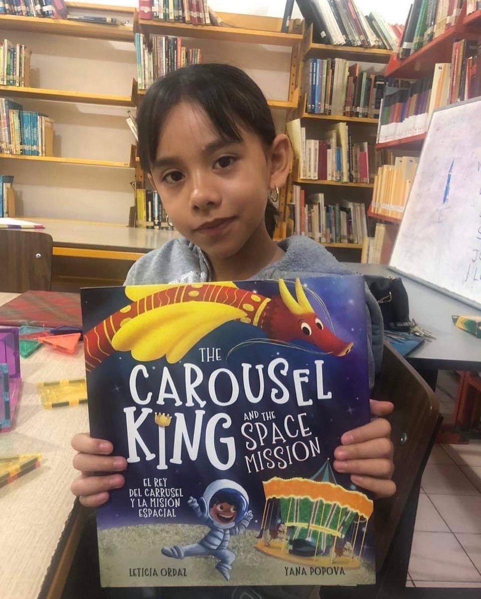 LeticiaOrdazTV's tweet photo. My books continue to travel around the world. It’s my mission to donate #mrmacaw and #carouselking to children who would otherwise go without quality libros. @CielitoLindoBks
#Mexicodonation #3yearsandgoingstrong #foundedin2020 https://t.co/VPOVDcFbna
