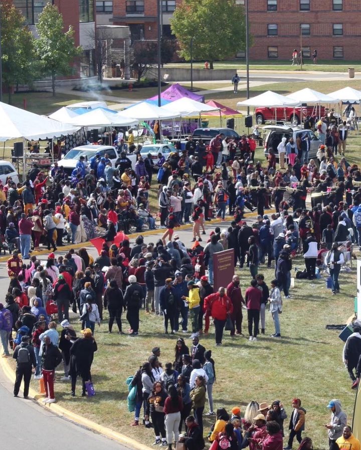 Blessed To receive my first offer from Central State <a href="/PhillipsWildca1/">Phillips Wildcats Football</a> <a href="/CoachJDIV_/">James Daniel</a> <a href="/CoachWhitley5/">Michael Whitley</a>