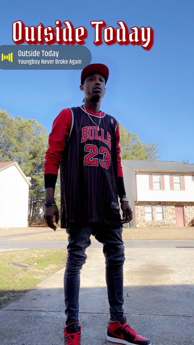 DodgeBoiC's tweet photo. I’m outside today!  #Outsidetoday #4TwentyCeo  dress tip Thursday! I’ll show ya man how to put this shit on?? https://t.co/PXPiqGOBwM