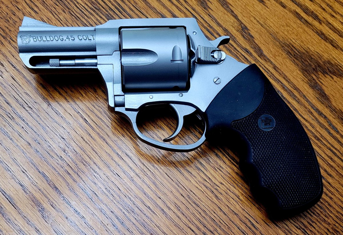 dcp1911's tweet photo. @cheaperthandirt .45 Colt or .45 Colt https://t.co/o5fSJu1f17