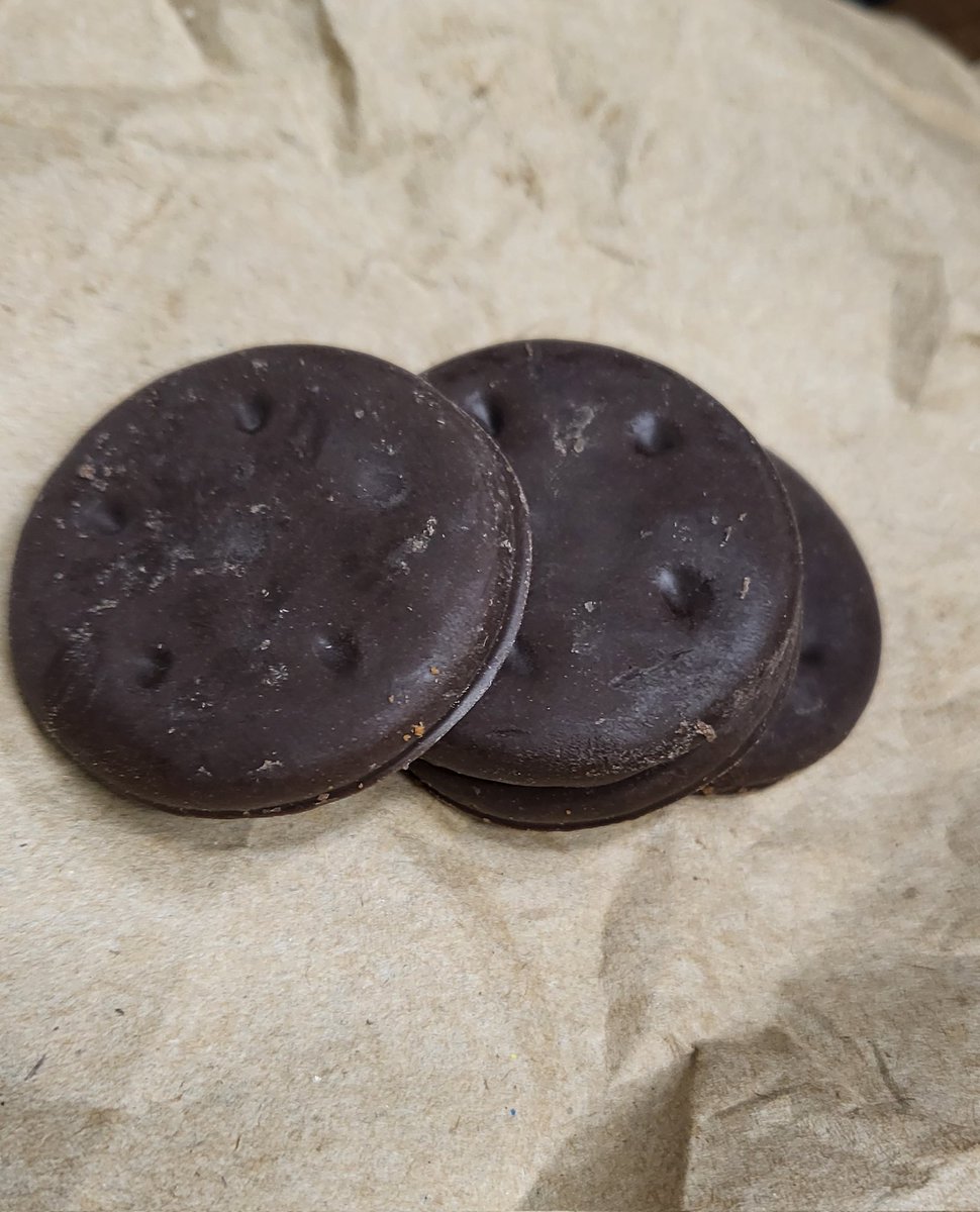 notimetorewrite's tweet image. so it turns out I knew a guy #thinmints