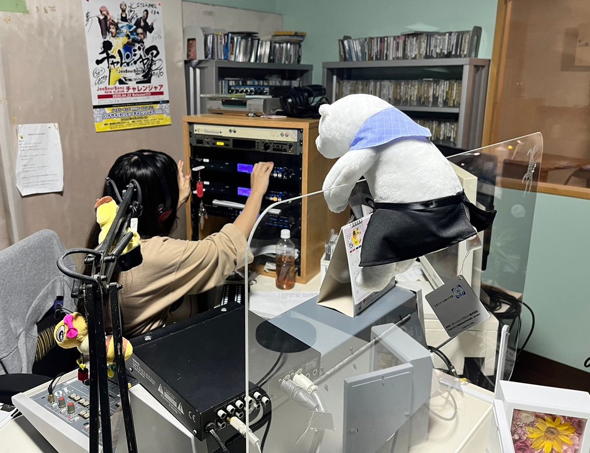 one_leg_goat's tweet image. 「ギャグセンスなしランキング」にひっかけて、
「きらりナイト大喜利」
やります。

【お題】
写真で一言。

#エフエムみやこ
#きらりナイト宮古島 

#きらりナイト大喜利