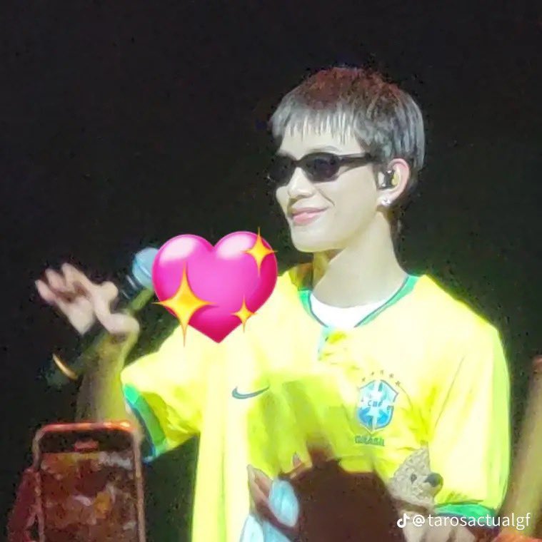 jungwoo putaria 2000 buceta y fuzil