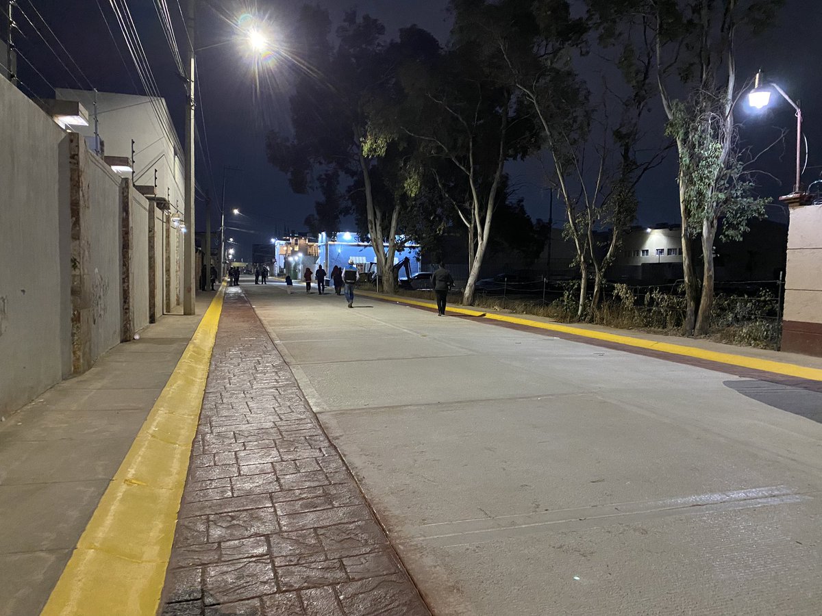 Hoy por la tarde realizamos la inauguración de la calle “Los Pinos”, una obra que representa la solidaridad y el trabajo en equipo entre gobierno y sociedad.