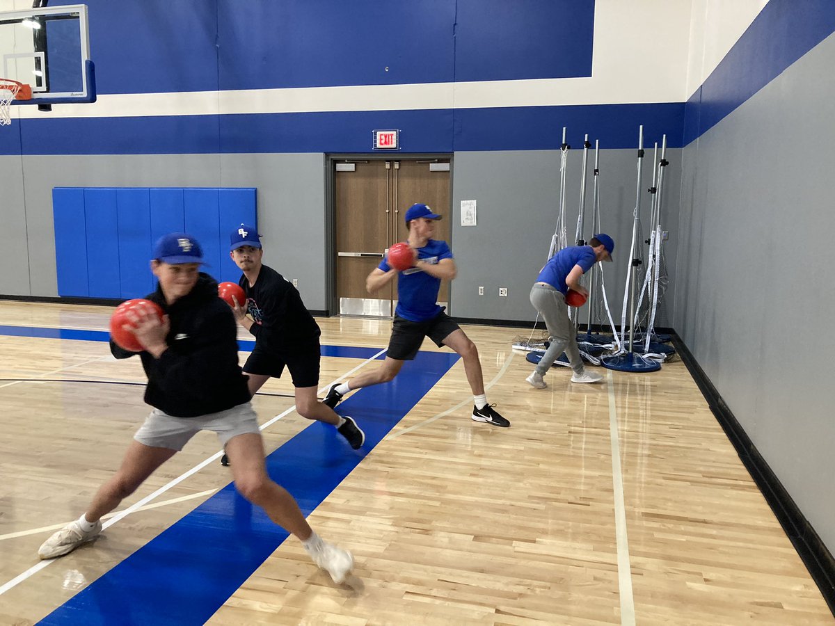 BondurantBsbl's tweet photo. Thank you to Coach Behn’s family for new medicine balls and hip bands. We are now able to build rotational, hip, and scapula strength throughout the spring. https://t.co/JZaLPjcQmt