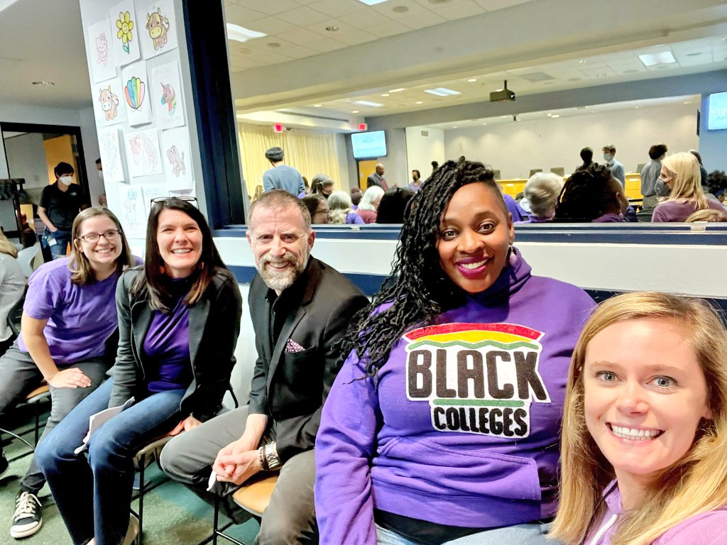 PrincipalKJones's tweet photo. Thank you @KatColeReads & all who organized & wrote the timely & powerful letter in support of our superb Superintendent @NyahHamlett. Proud to stand in solidarity with all each of you at the @chccs Board Meeting. #ThinkAndActDifferently @SymonsSpeaksUp @critical_ben @csharpless1 https://t.co/fxVSNVdV9c