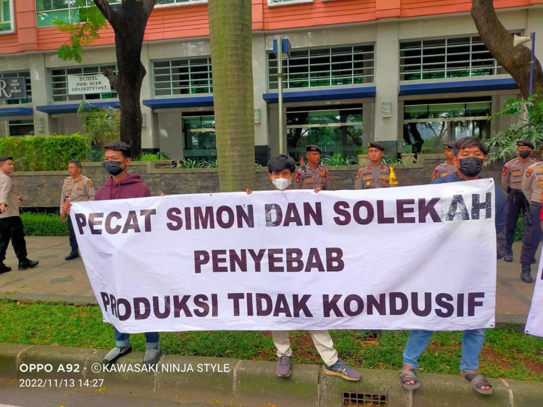 SetianaLissa's tweet photo. 6
#BoikotEsKrimAice https://t.co/KTrdtzikSG
