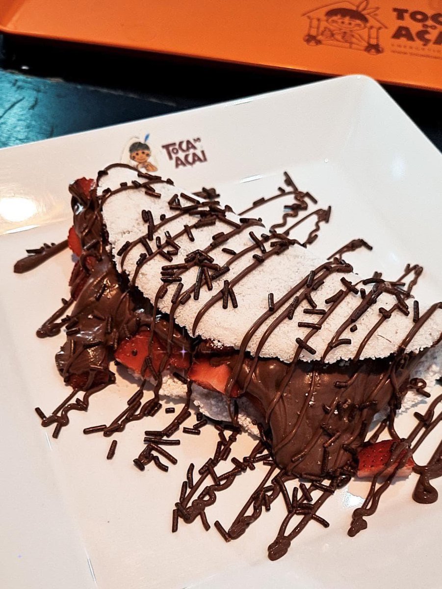 tocadoacaiCRB's tweet photo. Tapioca xavantes: massa de tapioca, morango picado, granulado de chocolate e muita NUTELLA. 🍓
#vempratocacorumba❤️
#nutella
#tapiocadoce https://t.co/KvJMBqMlAV