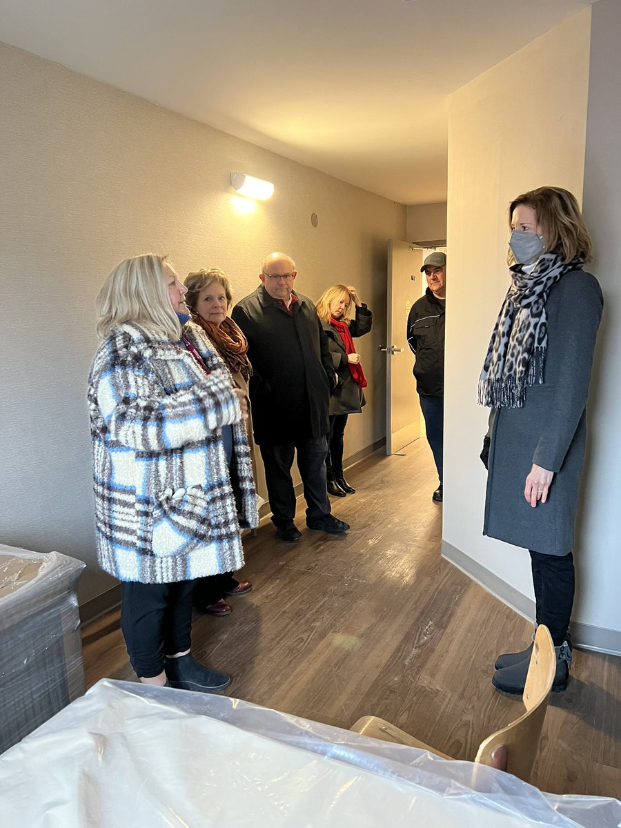 DorothyMcCabe's tweet photo. Today was another very good day. As a community,we demonstrated that by working together, listening to people and organizations with lived experiences and focusing on outcomes, we can do better and do more. A warm Waterloo welcome to the staff and residents of ShelterCare. https://t.co/2o89RZC6uX