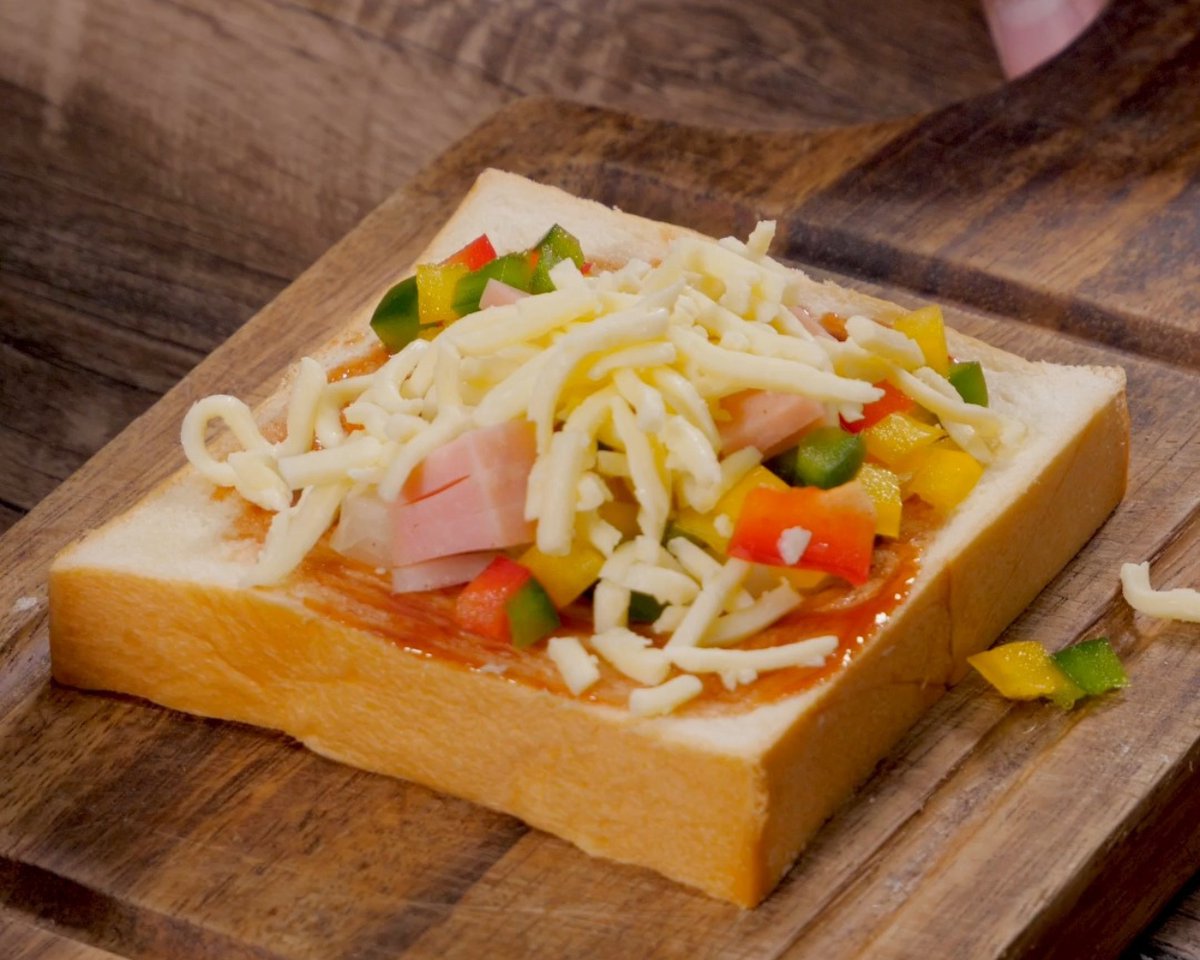 CrownfulUS's tweet photo. Tired of the same old toast every morning? If so try making this #DeliciousToast, so simple and quick. ๐ฅ๐๐
GET THE FREE RECIPE HEREโ https://t.co/3vO6bvf9jf
GET THE BEST DEAL CROWNFUL 10.6 Quart Air Fryer โ https://t.co/iCTDuWG3GS
#AirFryer #Breakfast #Toast #Crownful https://t.co/Walb7ZtloW