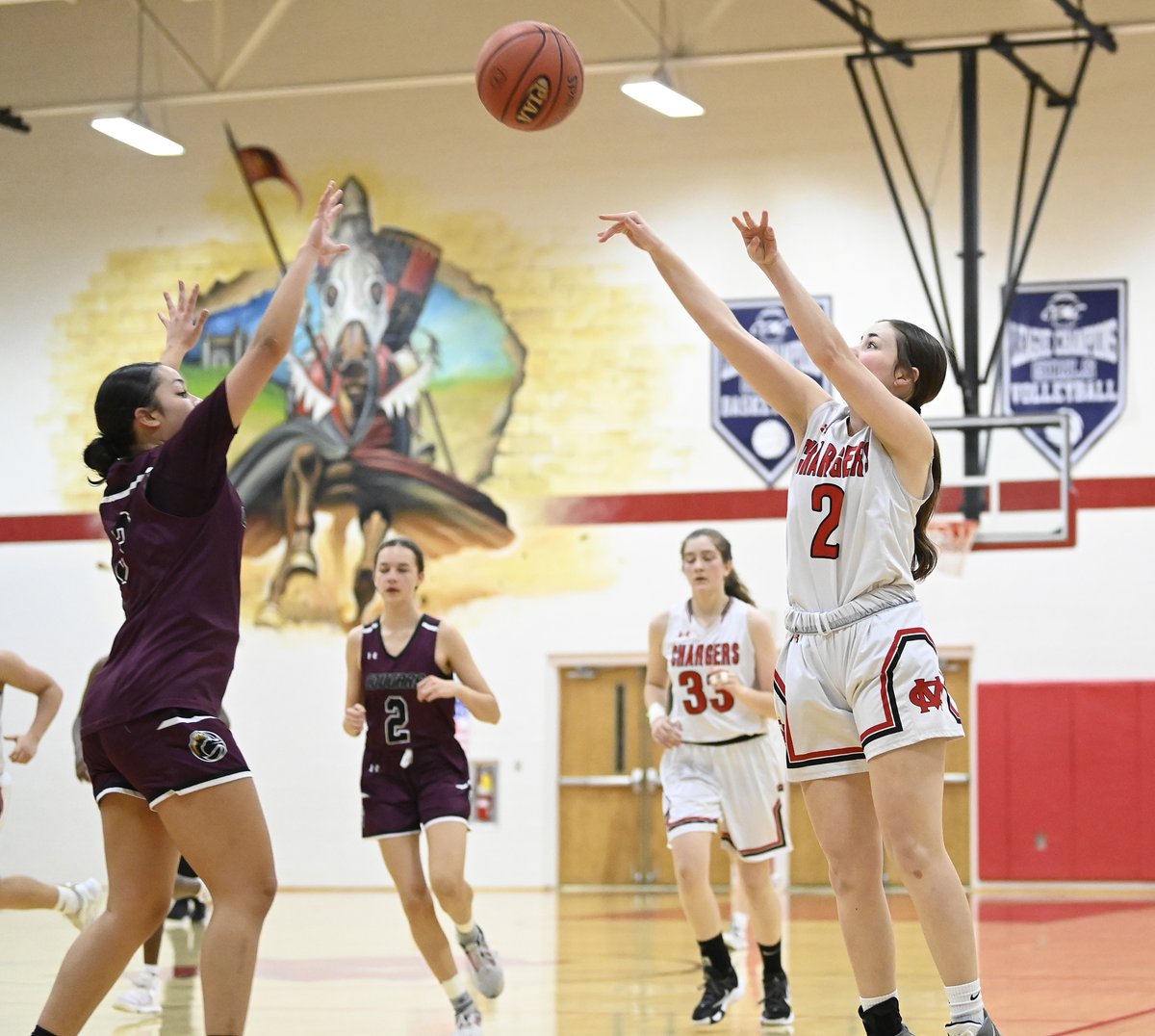 phojoknight's tweet photo. Lancaster Country Day def. Mt. Calvary 54-45 in a non-league girls basketball game in Etown Thursday. Genesis Meadows with 30 pts. @LancasterSports @LancasterOnline @JasonGuarente @JeffReinhart77 @LCDSsports @LCDSchool @MTCS #PaGirlsHoops Gallery 👉 https://t.co/M5acEB609h https://t.co/TYdTuBGZc5