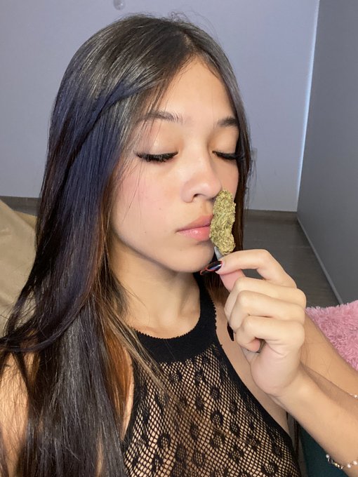 Marry me https://t.co/NNCeBO8mnd<a href="/tag/onlyfans"class="tags"><span>#onlyfans</span></a><a href="/tag/onlyfansgirl"class="tags"><span>#onlyfansgirl</span></a><a href="/tag/onlyfansfree"class="tags"><span>#onlyfansfree</span></a>