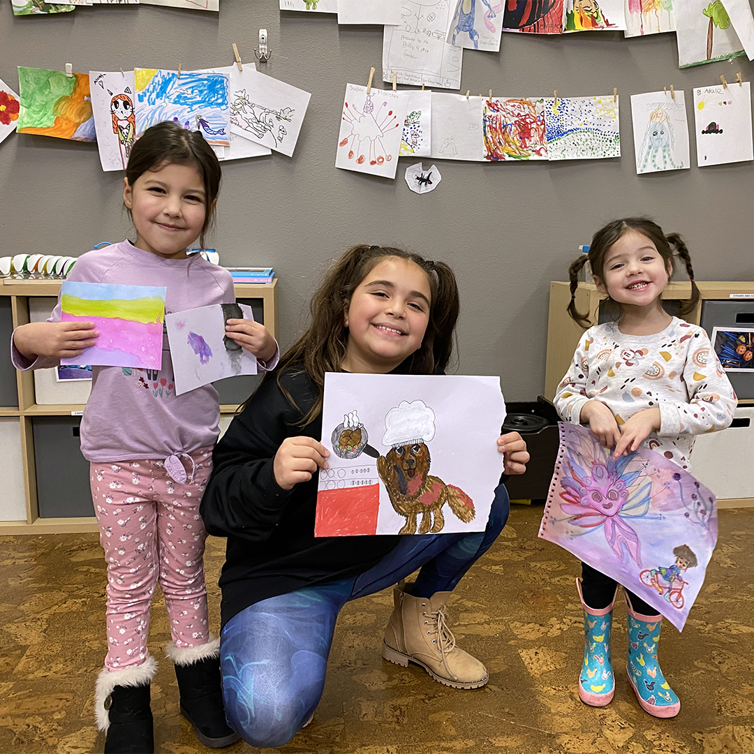SparkCentral509's tweet photo. Every Wednesday at 5:30pm, you can join our creative community for our open drawing program! Yesterday, participants were invited to "draw an animal with a career," like the doggy chef illustrated by the artist in the center.

#DropInAndDraw #SparkCentral #SpokaneArt https://t.co/Fikgunlaph