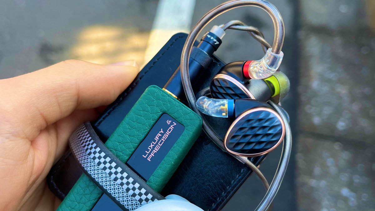 earl_fiiofan's tweet photo. ということでお昼はもちろん
w2-131 × FiiO FH15
#FH15 https://t.co/DIf37WTZNN