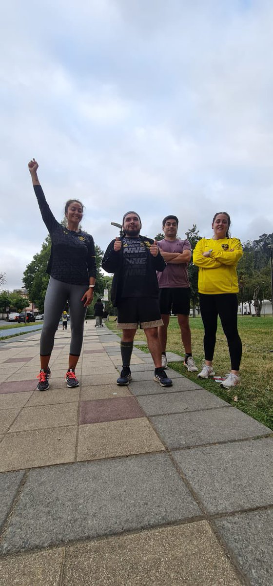 Vial_Runners's tweet photo. Entrenamiento jueves 19 enero 2023. Por motivos de la feria del arte popular, que estará en el parque ecuador, es que desde la próxima semana; retornamos al parque bicentenario 💛🖤💪🏻 @fernandezvial @CorporacionVial #runners #running #concegram https://t.co/3s3ufc8mOC