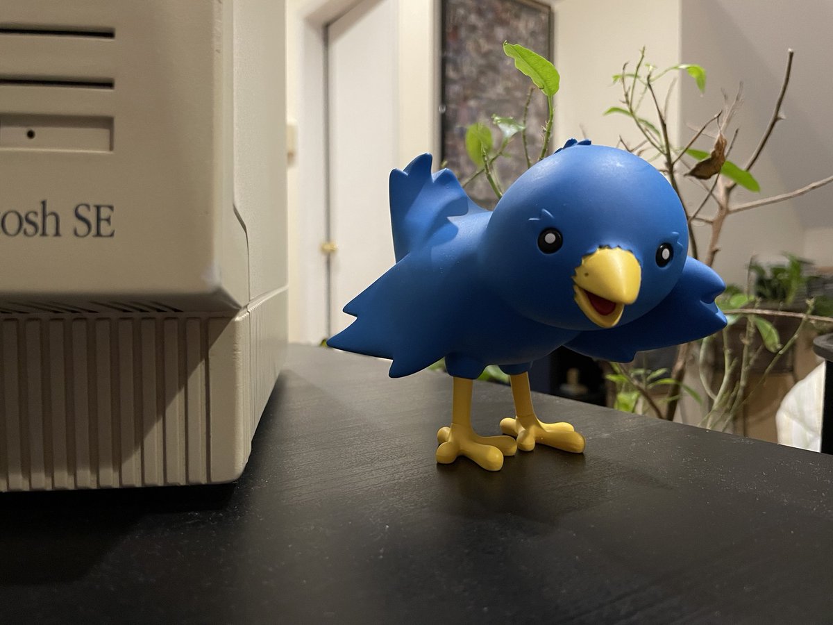 dremin's tweet photo. The entire time I used Twitter, it was via Twitterrific—for me, Twitterrific _is_ Twitter. RIP. 
https://t.co/83gQaWb3tG https://t.co/oB0ODojycz