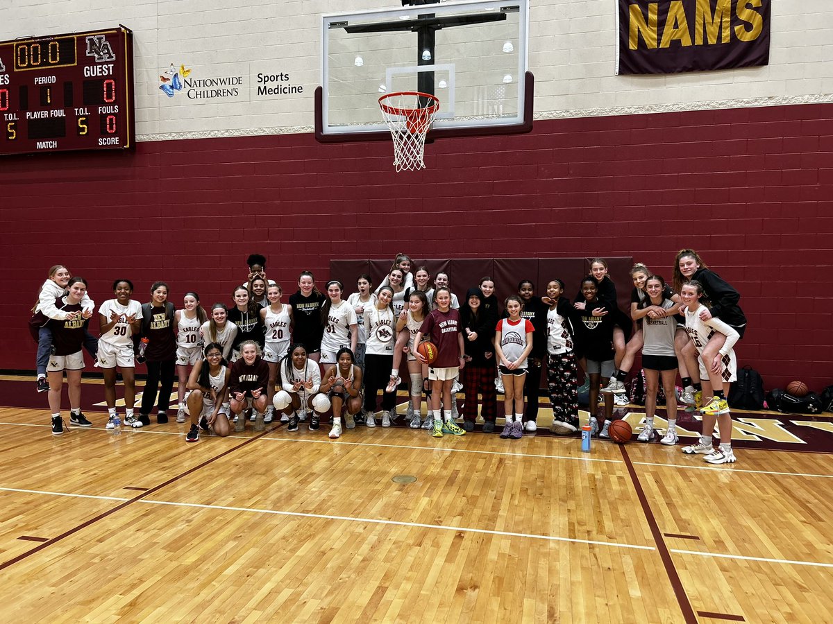 _CoachSyd's tweet photo. A fun night of wins for both the 7th and 8th grade teams. Shoutout to our 6th Grade Travel Team for coming to cheer us on &amp; to get to experience a bit of what it’s like to play MS Basketball. We have another fun group coming!! #TeamTogether #Family @newalbanygbk @napls_athletics https://t.co/pmxSIvj8Ef