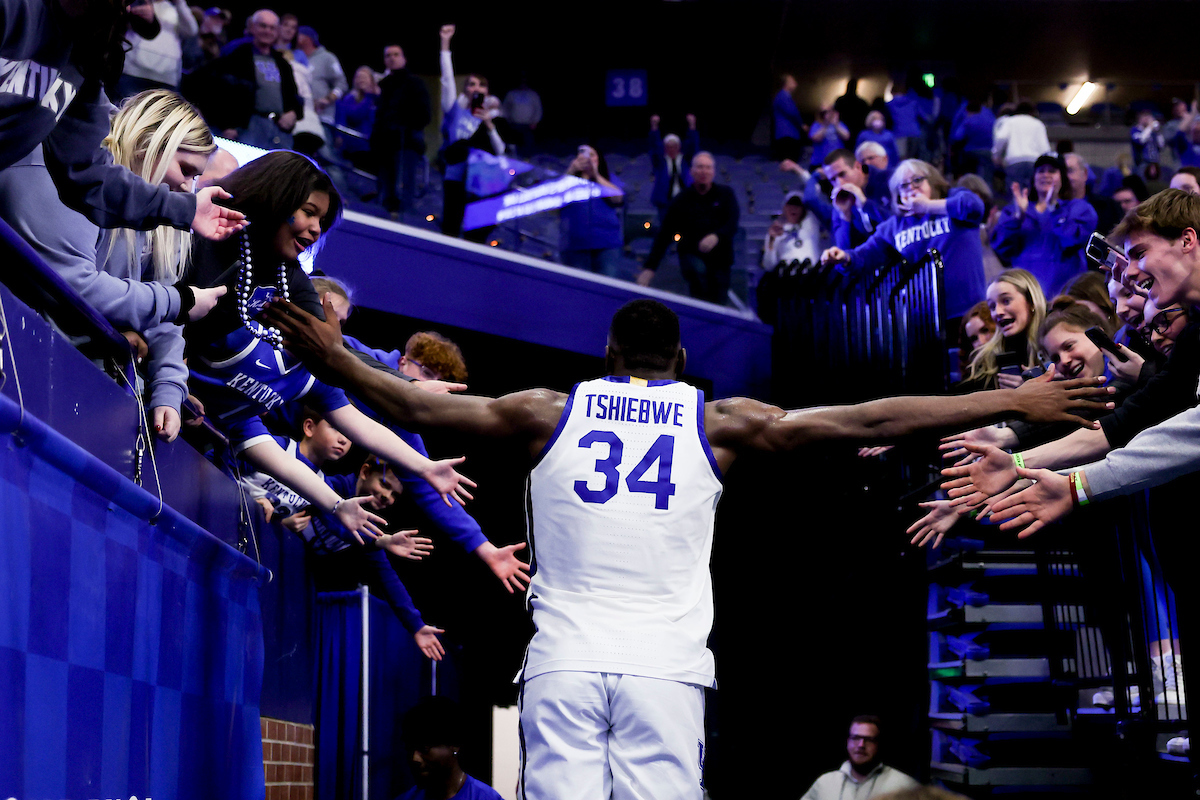 Can #OscarTshiebDAY be everyday? 😼