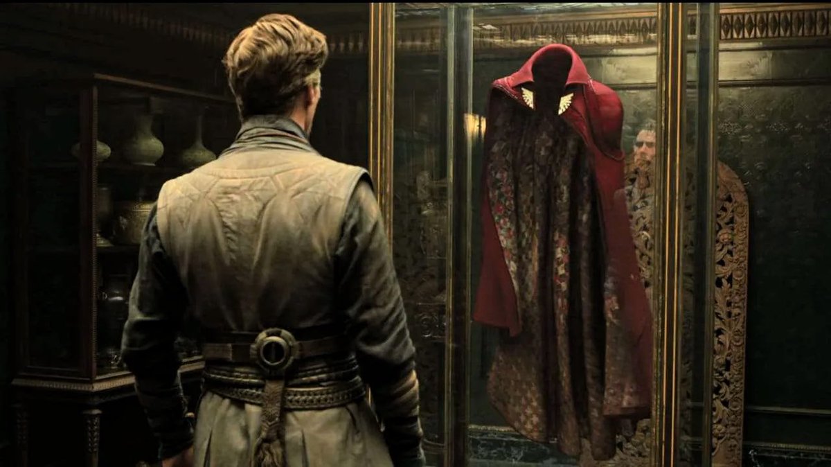 DrStrangeUpdate's tweet photo. Kim Kardashian has purchased Doctor Strange’s Cloak of Levitation, TMZ reports. https://t.co/ZaOESJXMPi