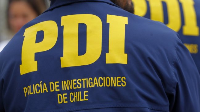 Cooperativa's tweet photo. Funcionario de la PDI frustró encerrona en Lo Prado y mató a delincuente #CooperativaContigo https://t.co/LZsrW8RbFi https://t.co/K6HClVCcwo