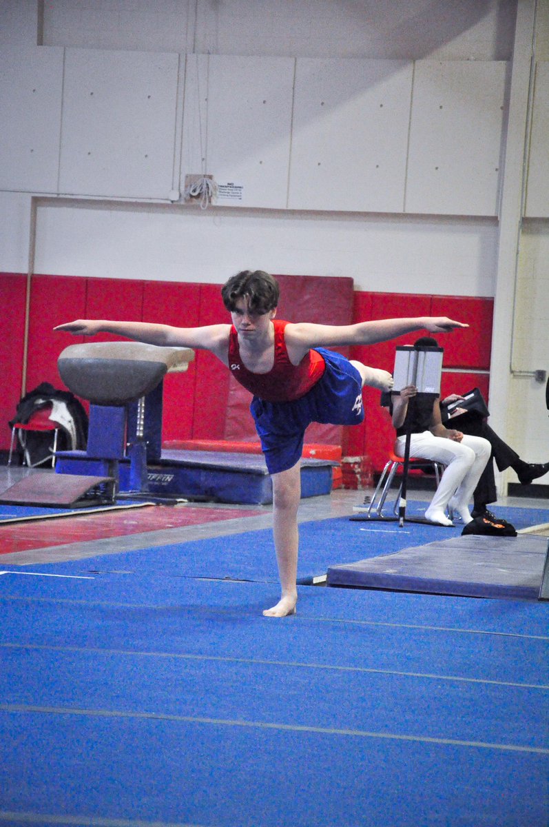 BHSmGymnastics's tweet photo. Great Meet, Looking Stronger &amp; Focused Every Meet! We Have Great Depth on All Events! 
@BHSRedDevils 134
@NewtonHSBoysGym 111.9
@BraintreeWamps 109
@_LHSAthletics 64.1
@LHSBOYSGYMNAST1 @MIAA033 @BurlMASchools @bhsprincipal @KatCornetta @BurlingtonPatch @devs_nation @mbury745 https://t.co/8mPqpgN7Us