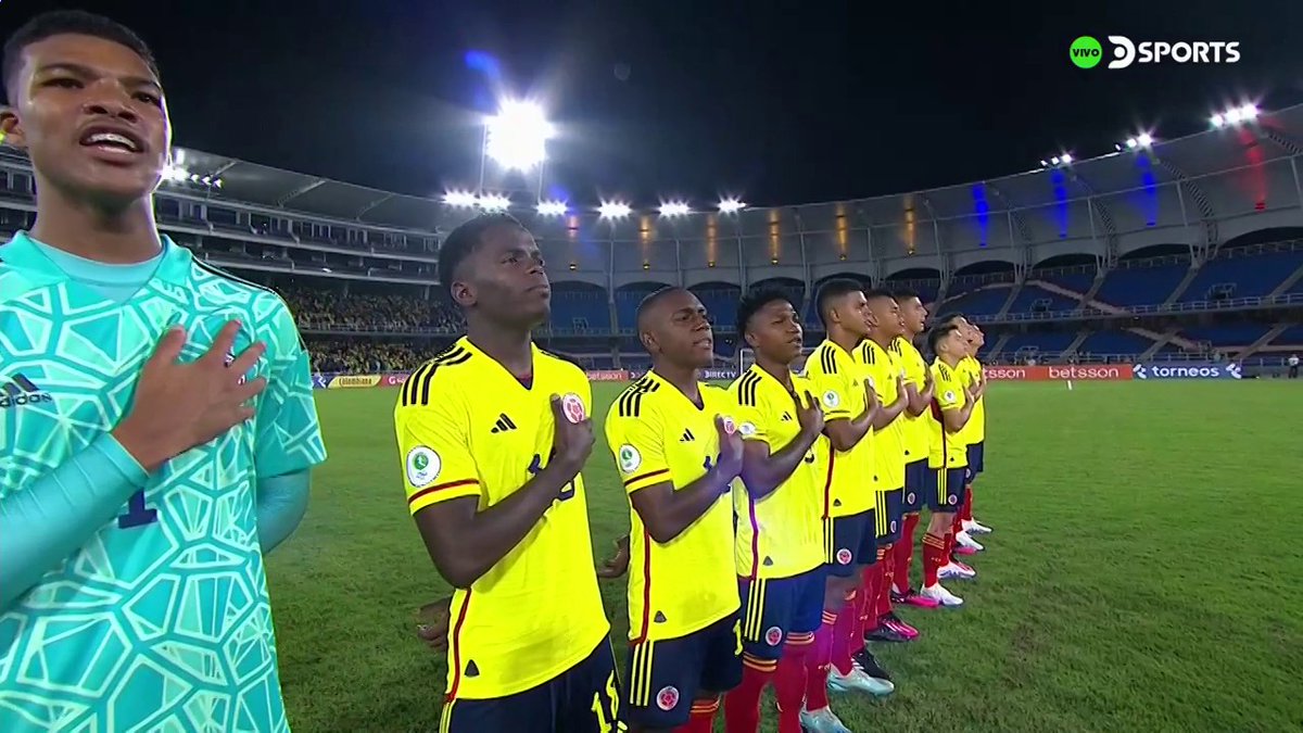 DSportsCO's tweet photo. 👎 "NO parece un equipo de año y medio de proceso".
-@SVargasOK
🇨🇴 ¿Con qué palabra definirían la actuación de la #SeleccionColombia de Héctor Cárdenas ante Paraguay?
¡#FutbolAsiDIRECTV por el 610/1610 y @DGO_Latam! https://t.co/iyeZ0e5Tyk