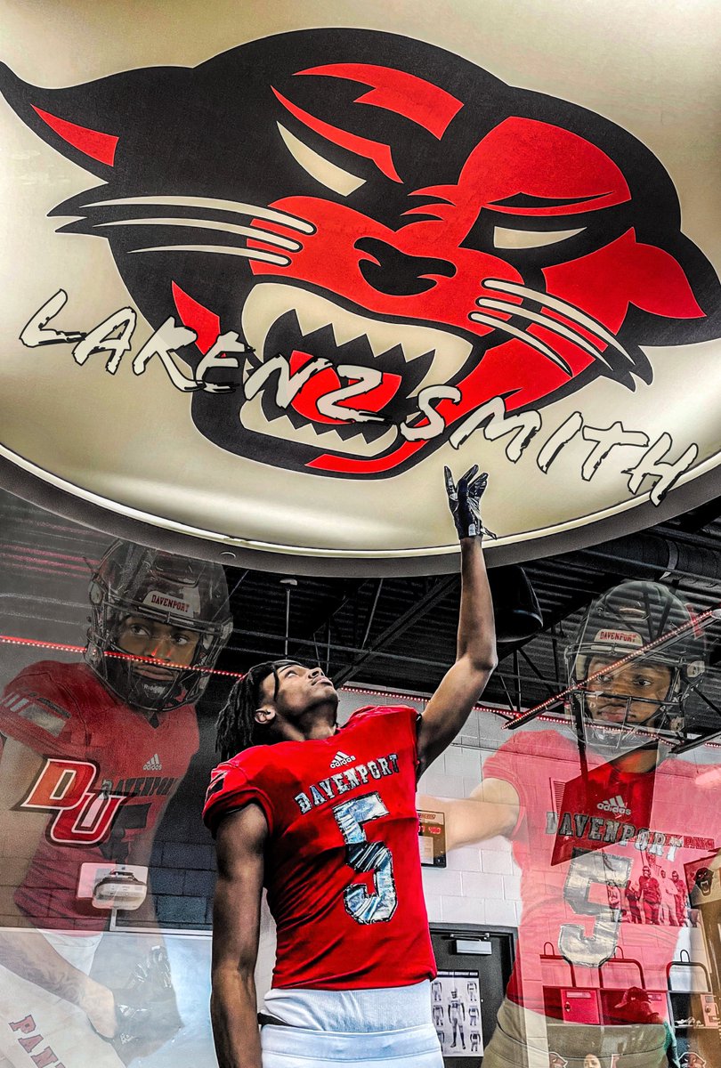 After a great visit, I’m blessed to have received an offer to further my playing and educational career at <a href="/DavenportU/">davenportu</a>   Thank you so much to <a href="/CoachHill1/">Jimmy Hill</a> <a href="/SparkyMcEwen1/">Sparky McEwen</a> <a href="/AdrianMcEwen/">AJ McEwen</a> <a href="/CoachWalkerDU4/">Coach Walker</a> <a href="/Coach_Jlew/">Coach Juwan Lewis</a> <a href="/EstolaBart/">Bart Estola</a> <a href="/DevinRussell73/">Devin Russell</a> @lmelo90