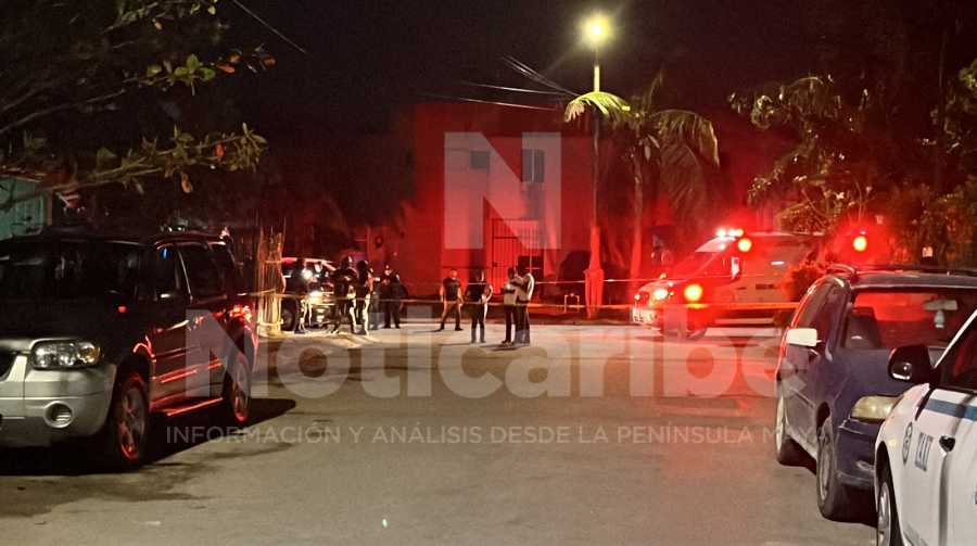 Noticaribe's tweet photo. ATAQUE A BALAZOS EN PLAYA DEL CARMEN: Trasciende que las cuatro víctimas mortales del tiroteo en la colonia La Guadalupana son un padre, una madre y sus dos hijas que, a su vez, eran madres solteras https://t.co/7WDF5x8fx8 https://t.co/9SQPZtjHsn