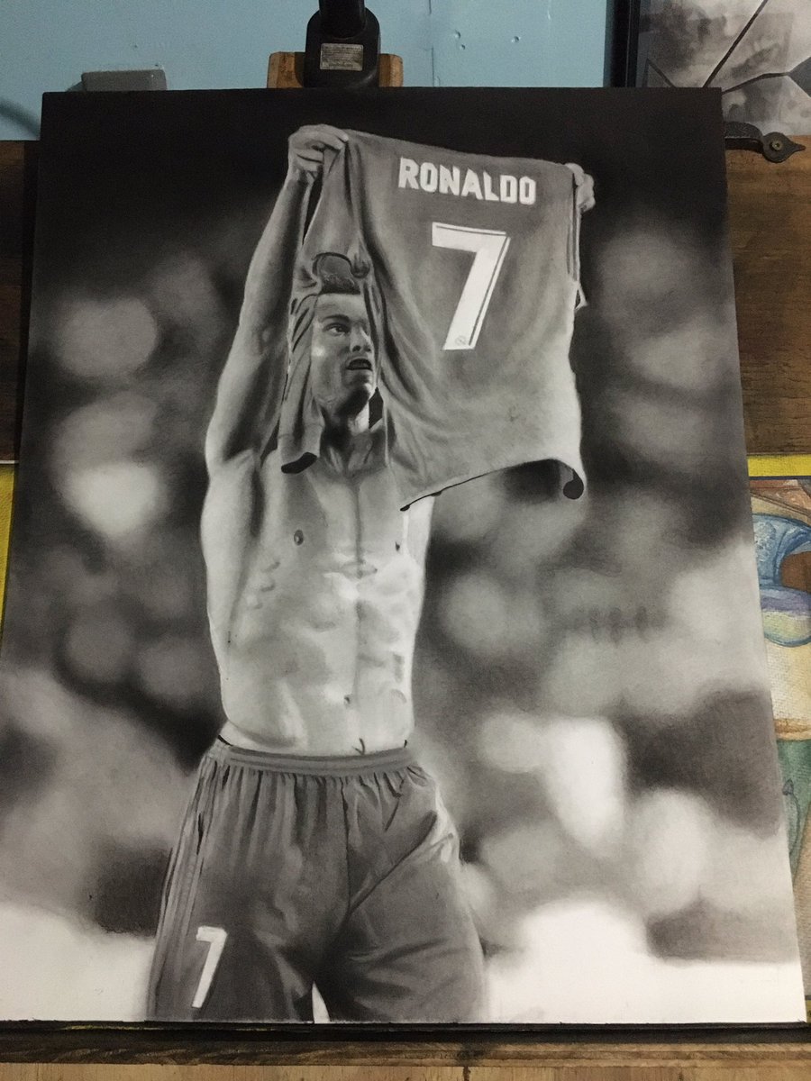 Anthony_AdamsJr's tweet photo. Cristiano Ronaldo drawing with pencil #CristianoRonaldo #art #artist #soccer #sketch #Sketching #tattoos #tattooartist https://t.co/6hLKws4E7P