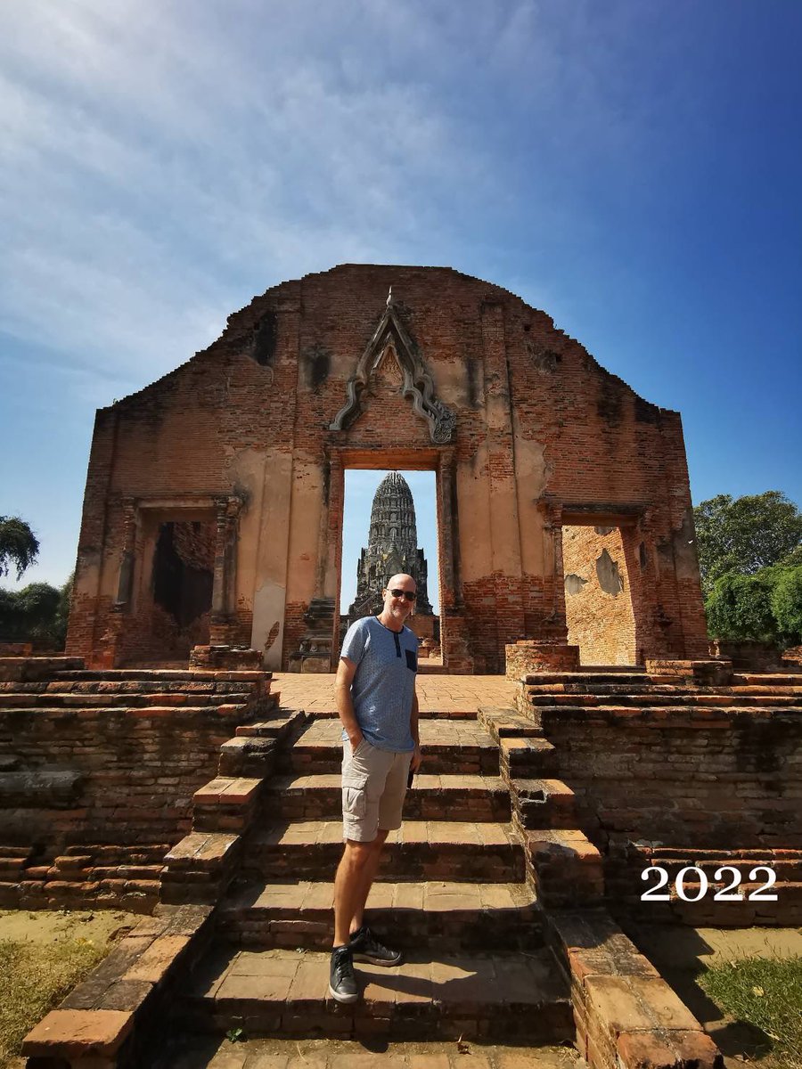 HowellDawg's tweet photo. 2023… Time flies. Many miles flown, many miles walked. ✈️ 🇺🇸 🇻🇳 🇲🇲 🇹🇭 🇰🇭 🇦🇱 🇮🇩 🇲🇽 ✌🏼❤️ https://t.co/aZwZgSRyJo