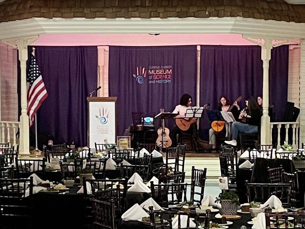 GuitarVmhs's tweet photo. The Veterans Memorial HS Guitar Quartet had a great time performing for the Architects Association Banquet tonight. Way to go Nathan, Kristen, Katie and Sarah. Proud of y’all. #VMHSEagles #ccisdproud #vmhsfinearts #classicalguitar #austinclassical #ccisd #nafme #guitarsalon #tmea https://t.co/EOAQvfdXY6