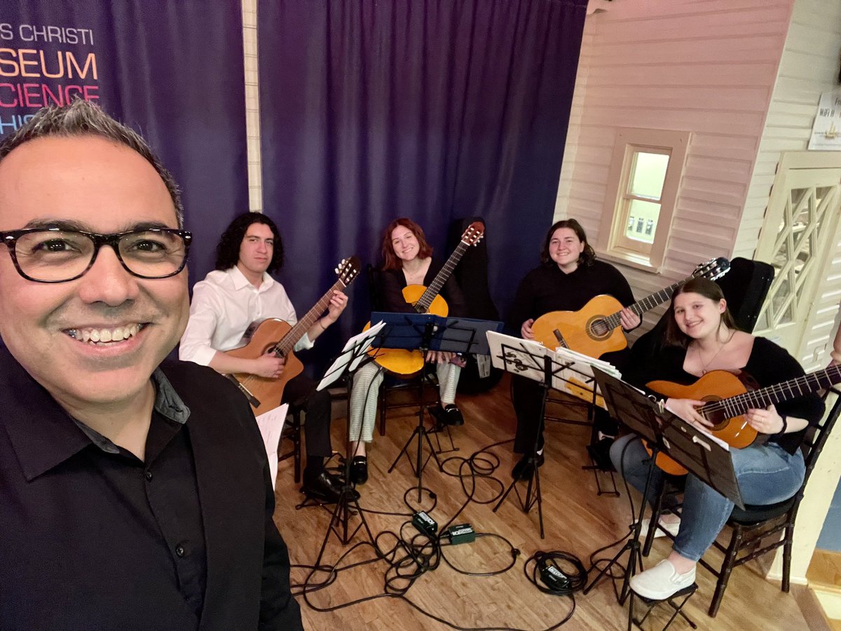 GuitarVmhs's tweet photo. The Veterans Memorial HS Guitar Quartet had a great time performing for the Architects Association Banquet tonight. Way to go Nathan, Kristen, Katie and Sarah. Proud of y’all. #VMHSEagles #ccisdproud #vmhsfinearts #classicalguitar #austinclassical #ccisd #nafme #guitarsalon #tmea https://t.co/EOAQvfdXY6